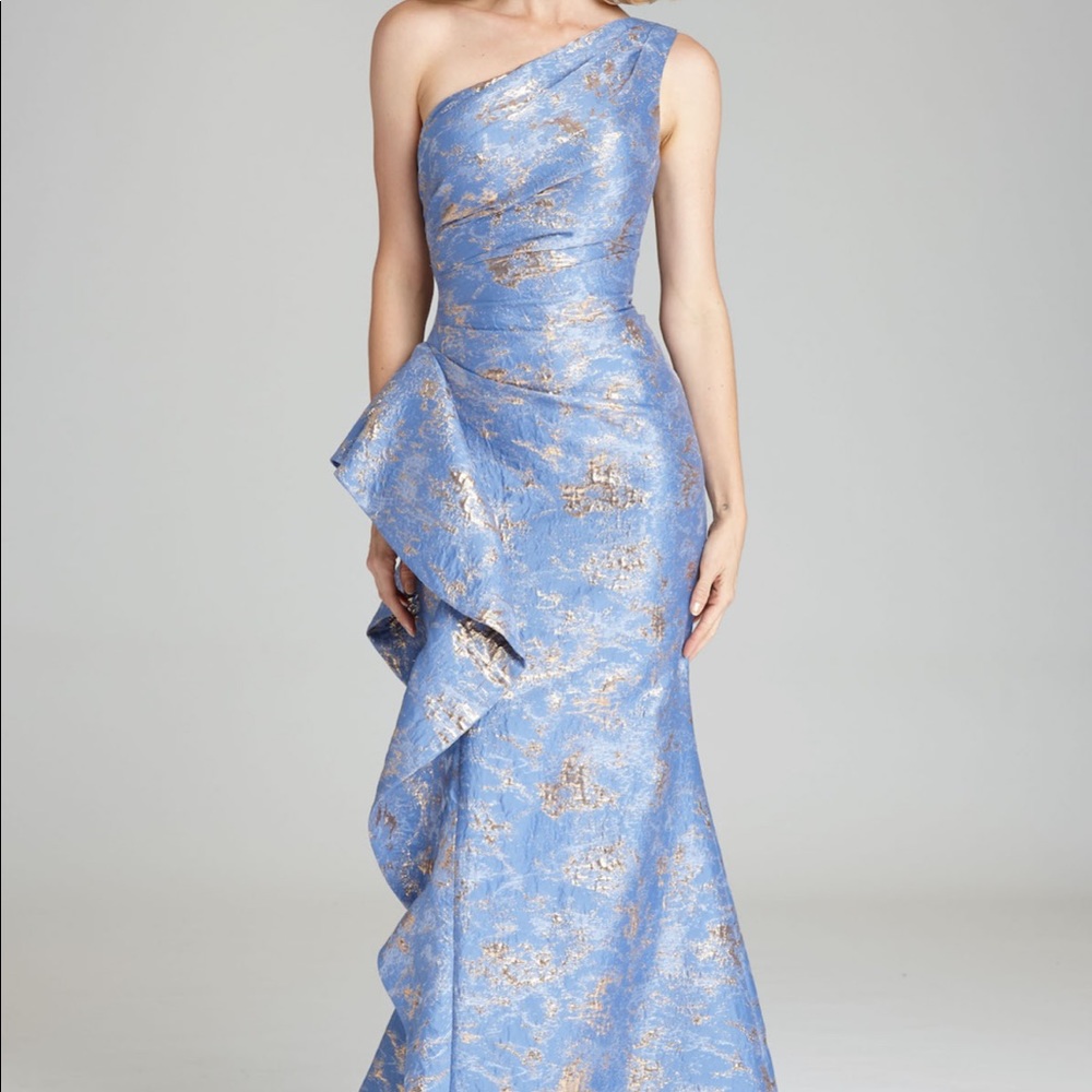 Teri Jon very special one shoulder Gown Worn only once has had alterations - Picture 2 of 10